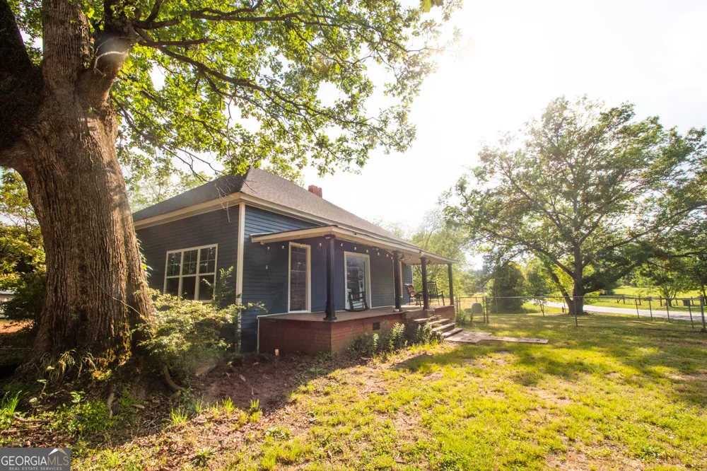 215 Brown Springs RD Milner, GA 30257