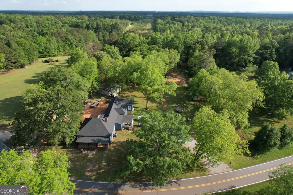 215 Brown Springs RD Milner, GA 30257