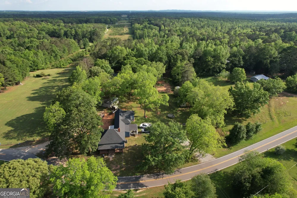 215 Brown Springs RD Milner, GA 30257