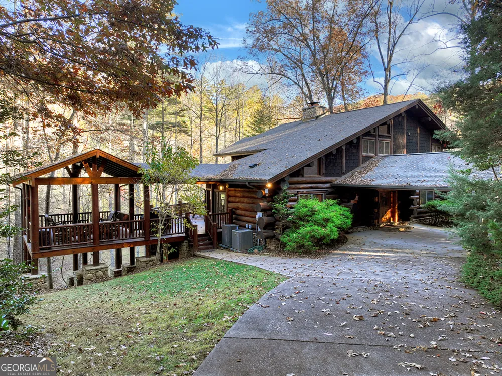 505 River Ridge RD Blue Ridge, GA 30513