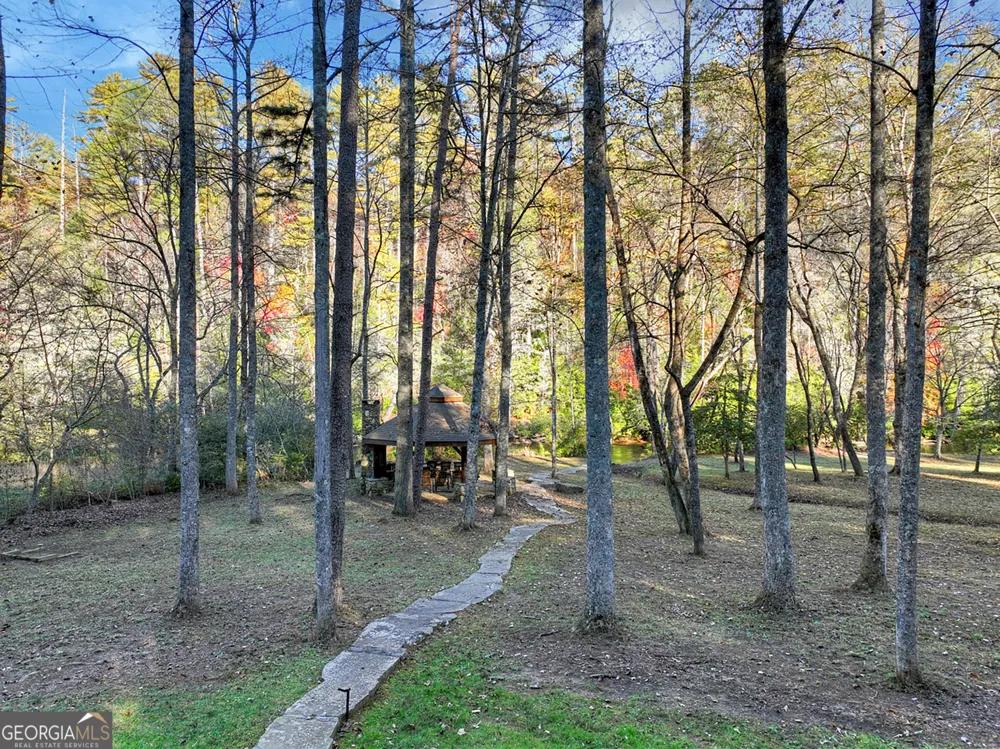 505 River Ridge RD Blue Ridge, GA 30513