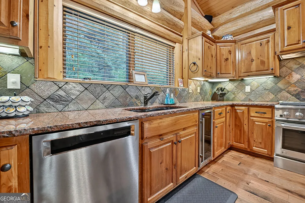 505 River Ridge RD Blue Ridge, GA 30513