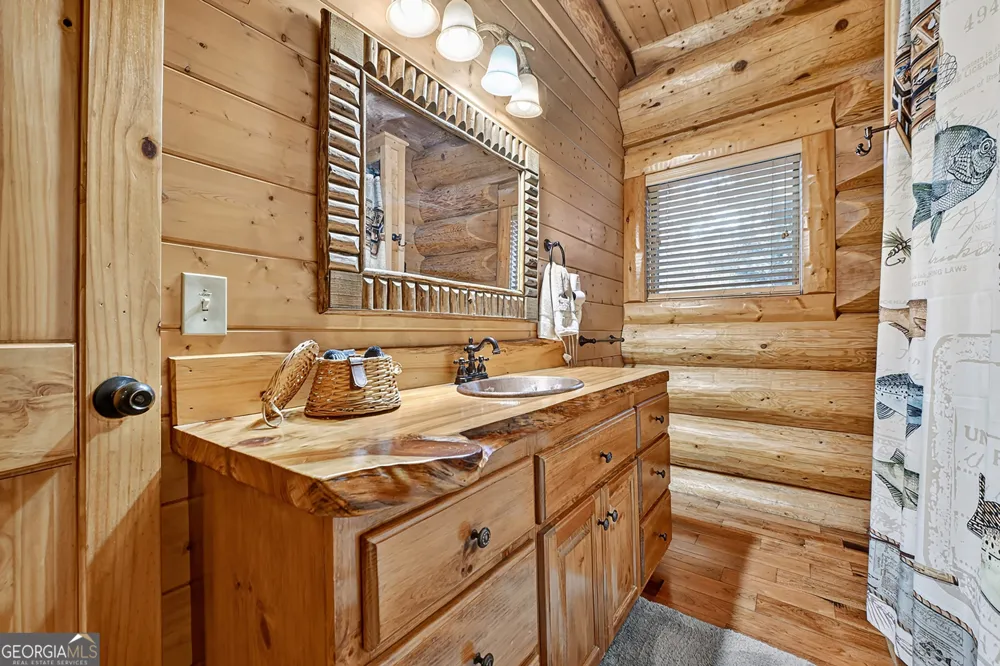505 River Ridge RD Blue Ridge, GA 30513