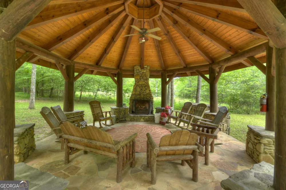 505 River Ridge RD Blue Ridge, GA 30513