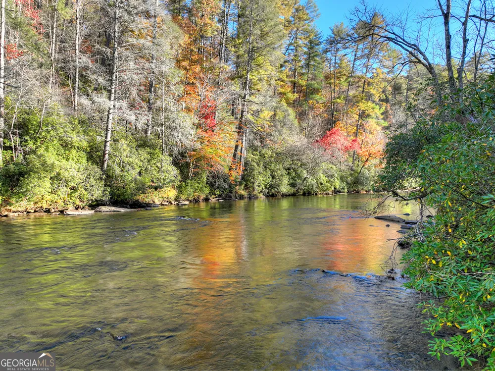 505 River Ridge RD Blue Ridge, GA 30513