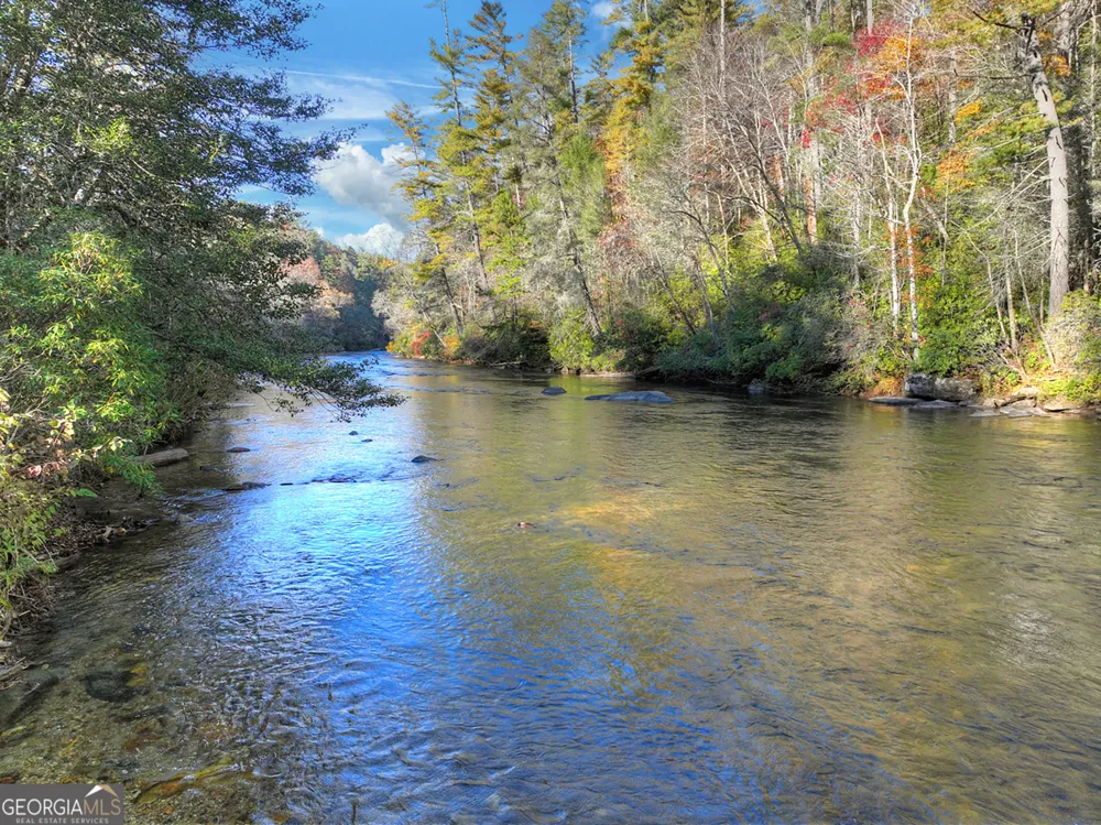 505 River Ridge RD Blue Ridge, GA 30513