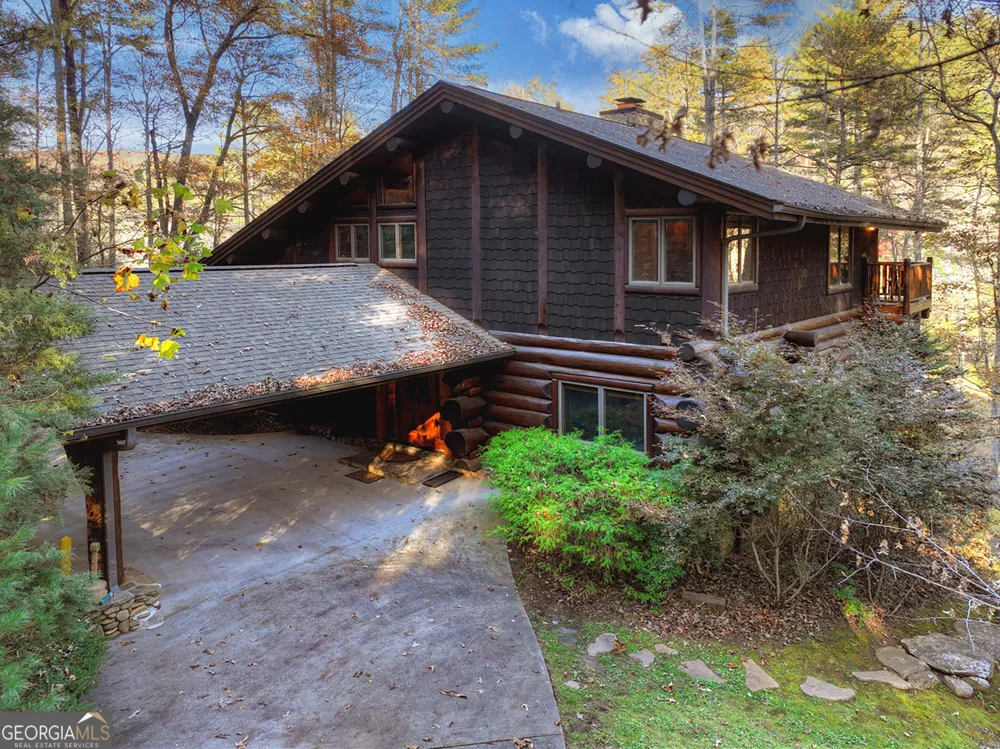 505 River Ridge RD Blue Ridge, GA 30513