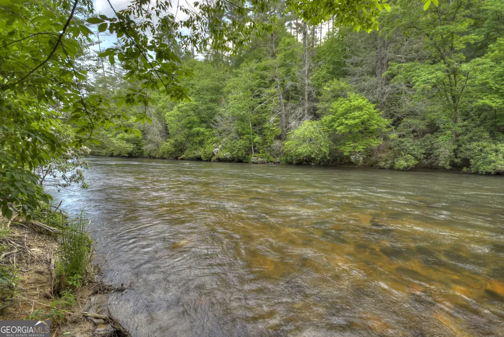 505 River Ridge RD Blue Ridge, GA 30513