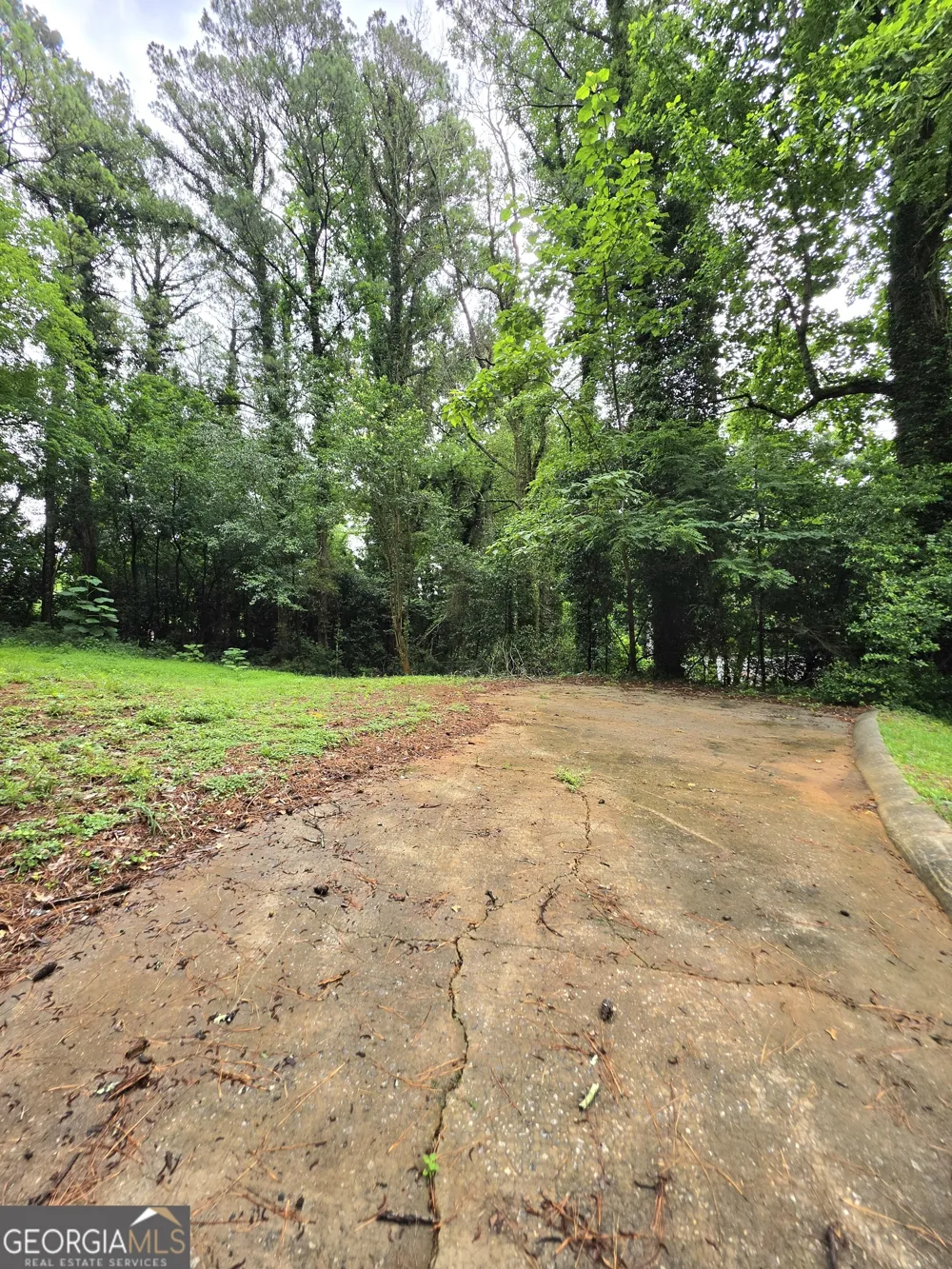618 Simone WAY Stone Mountain, GA 30087