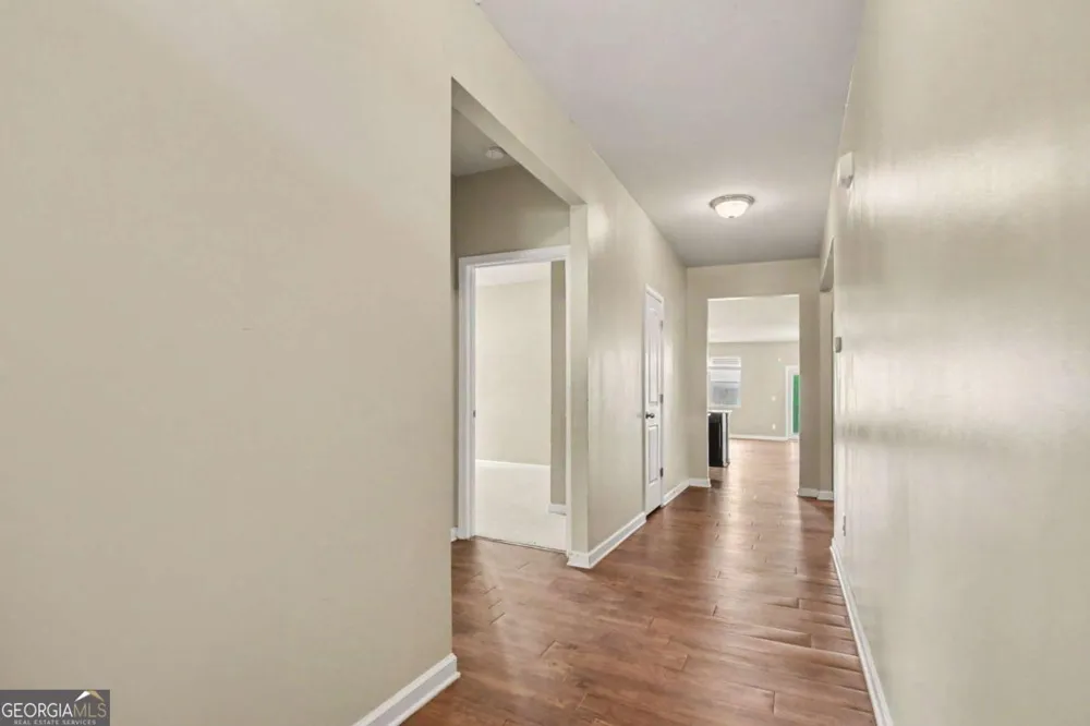 1886 Osprey DR Hampton, GA 30228