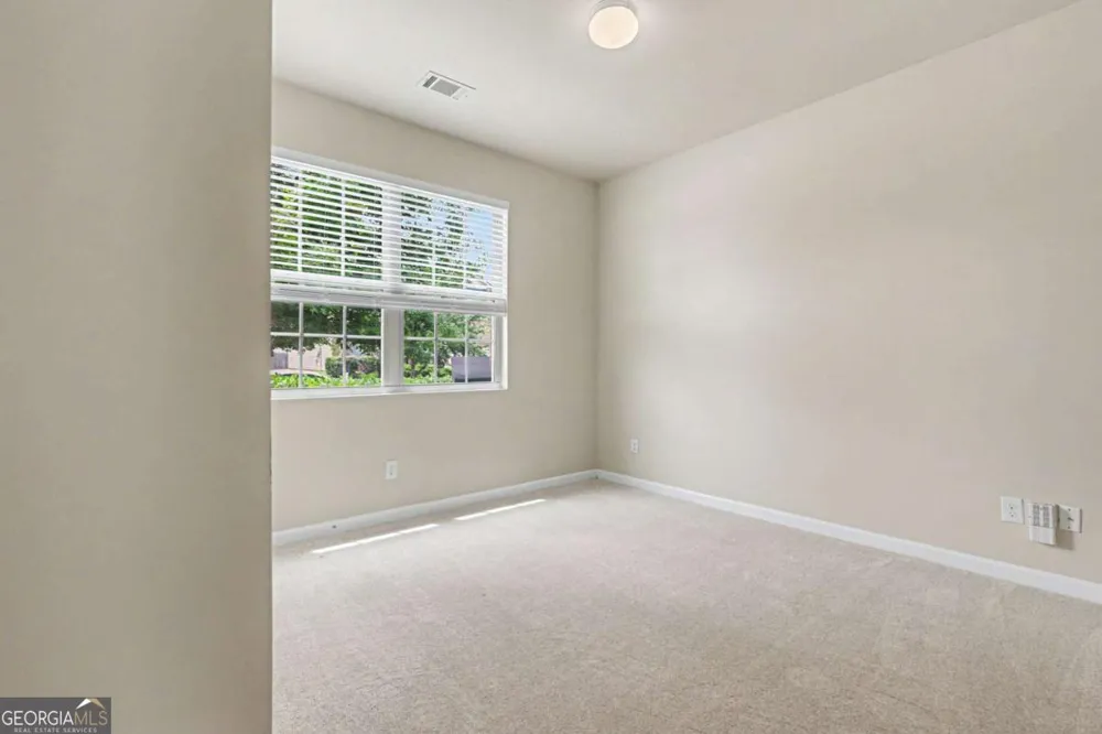 1886 Osprey DR Hampton, GA 30228