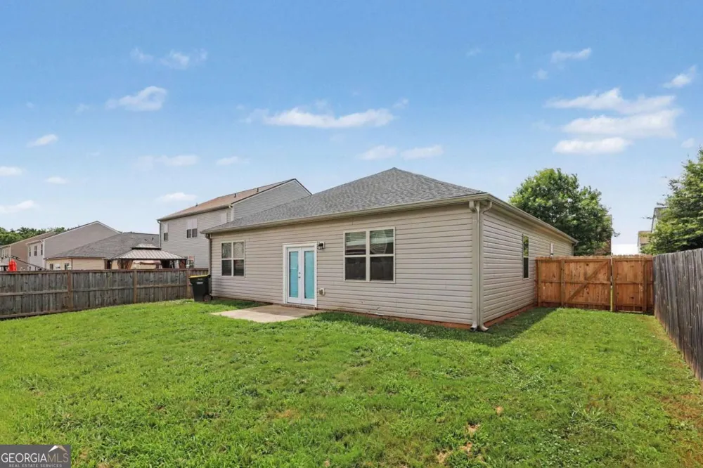 1886 Osprey DR Hampton, GA 30228