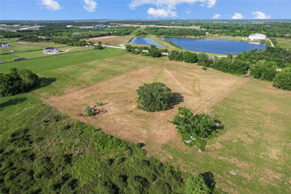 23210 Fm-521 Angleton, TX 77515
