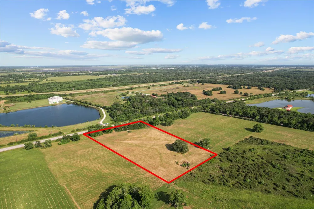 23210 Fm-521 Angleton, TX 77515