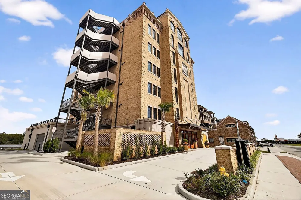 440 Geo Meyer AVE Savannah, GA 31401