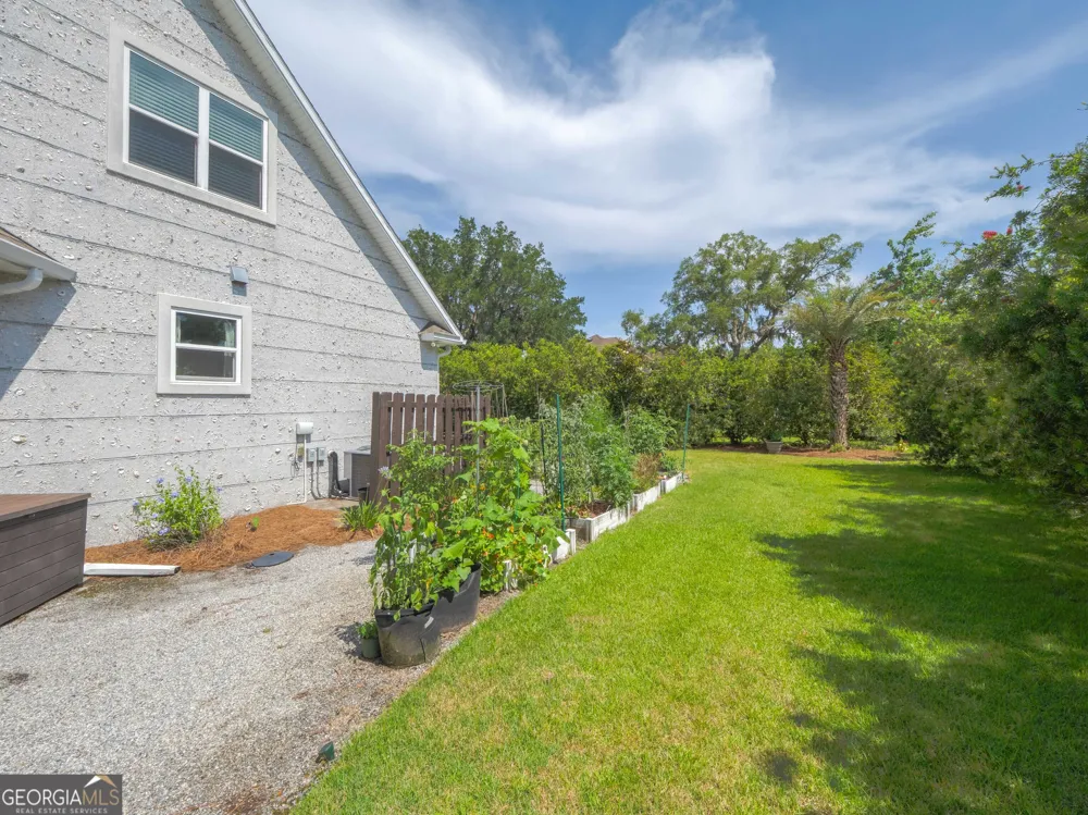 79 Manatee CT Waverly, GA 31565