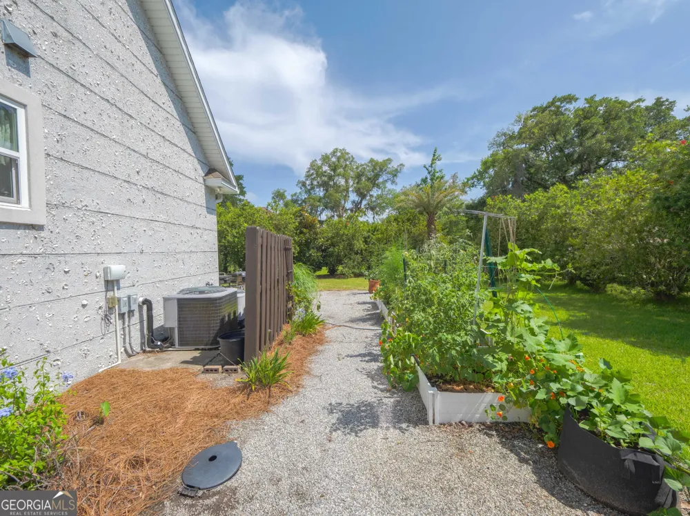 79 Manatee CT Waverly, GA 31565