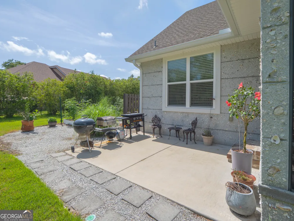 79 Manatee CT Waverly, GA 31565
