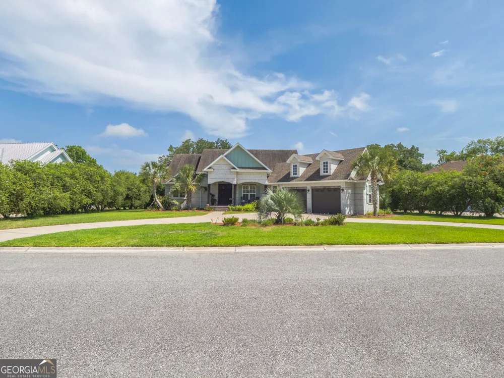79 Manatee CT Waverly, GA 31565