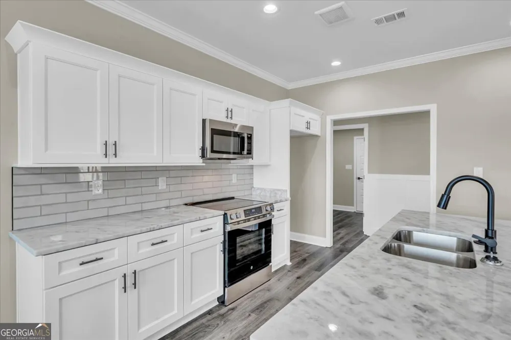 134 Early DR Byron, GA 31008