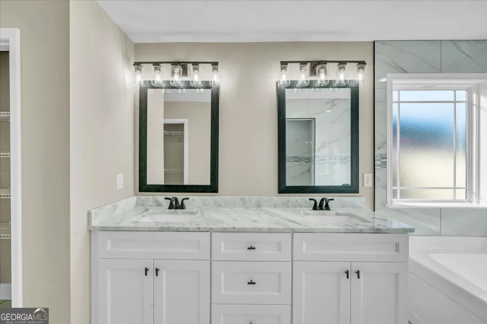 134 Early DR Byron, GA 31008