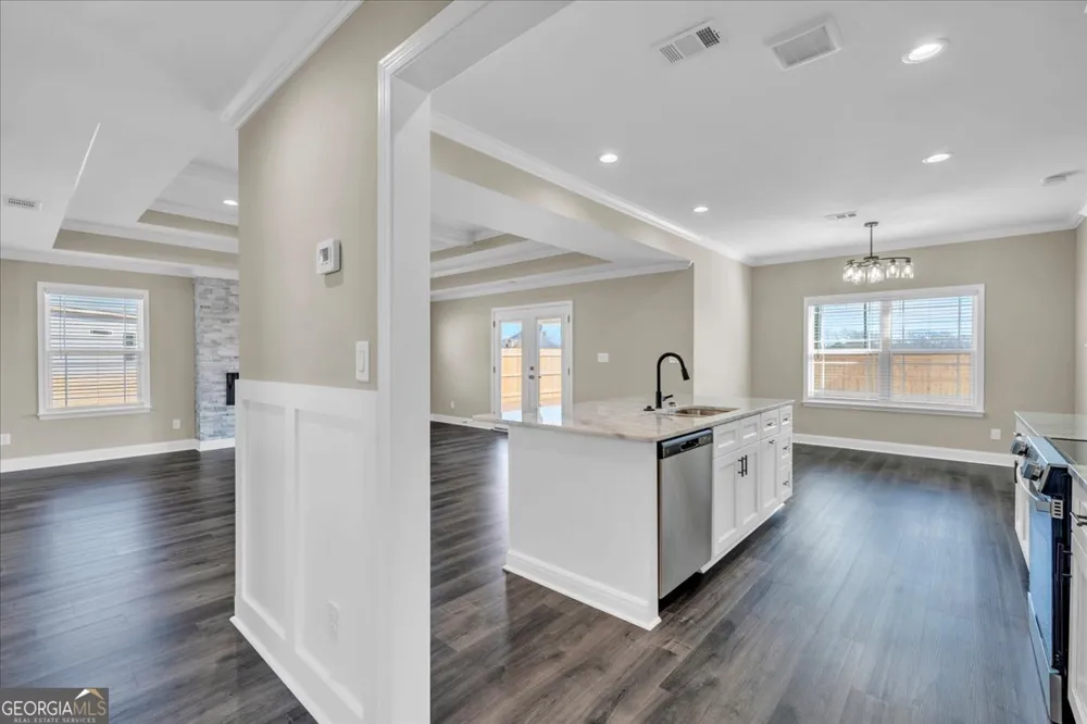 134 Early DR Byron, GA 31008