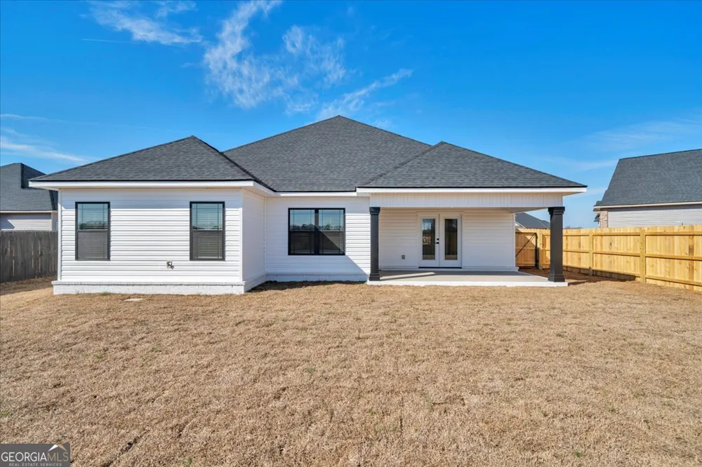 134 Early DR Byron, GA 31008