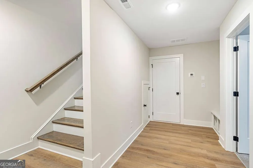 152 Palm ST Holly Springs, GA 30115