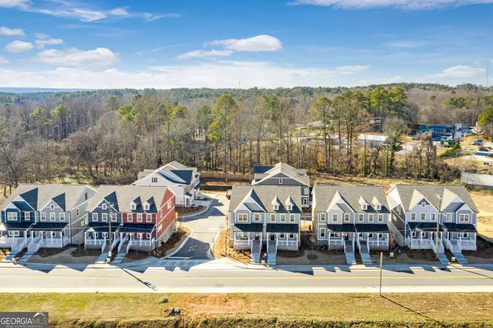 152 Palm ST Holly Springs, GA 30115