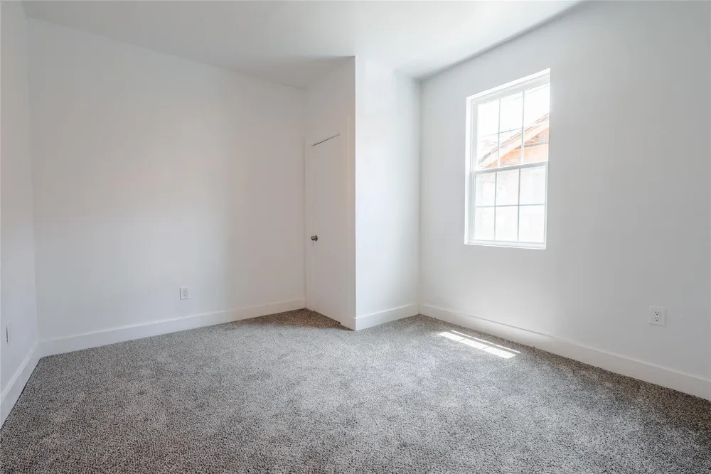 335 Marsalis Avenue Dallas, TX 75203