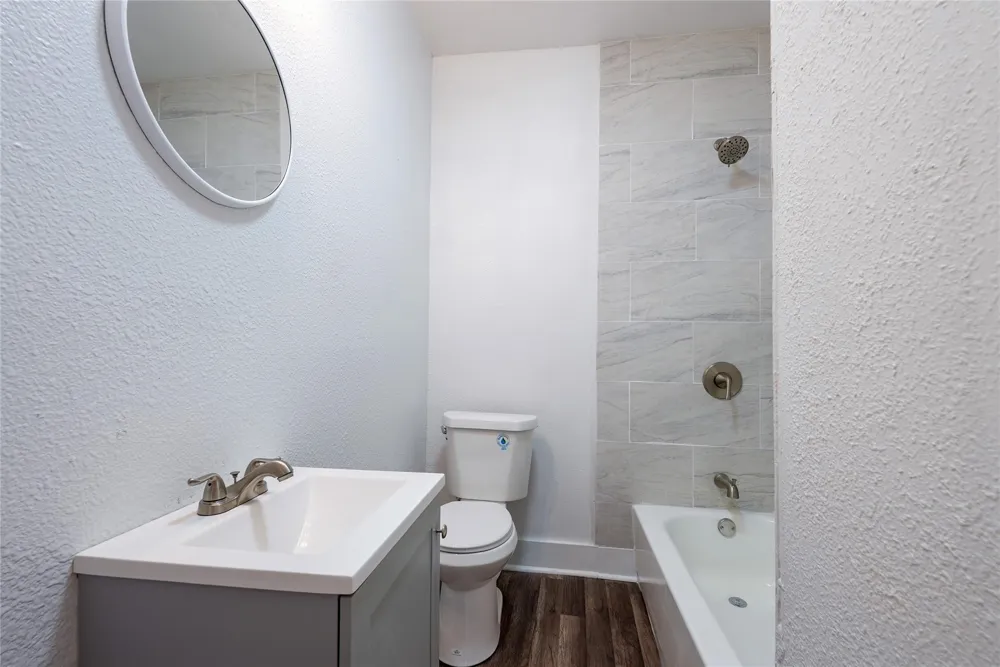 335 Marsalis Avenue Dallas, TX 75203