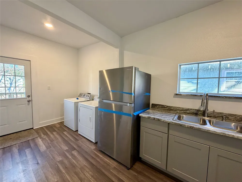 335 Marsalis Avenue Dallas, TX 75203