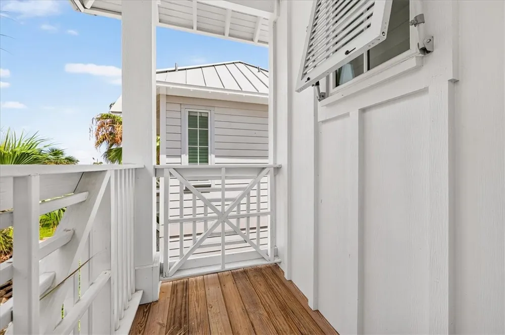 160 Tailwind Drive #F Port Aransas, TX 78373