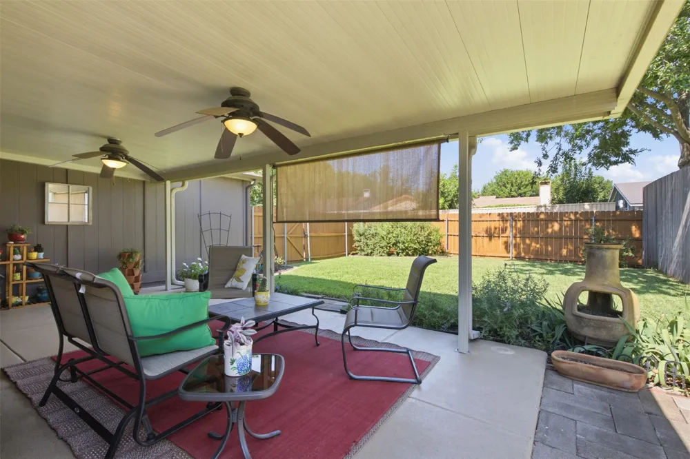 5521 Pike Place Garland, TX 75044