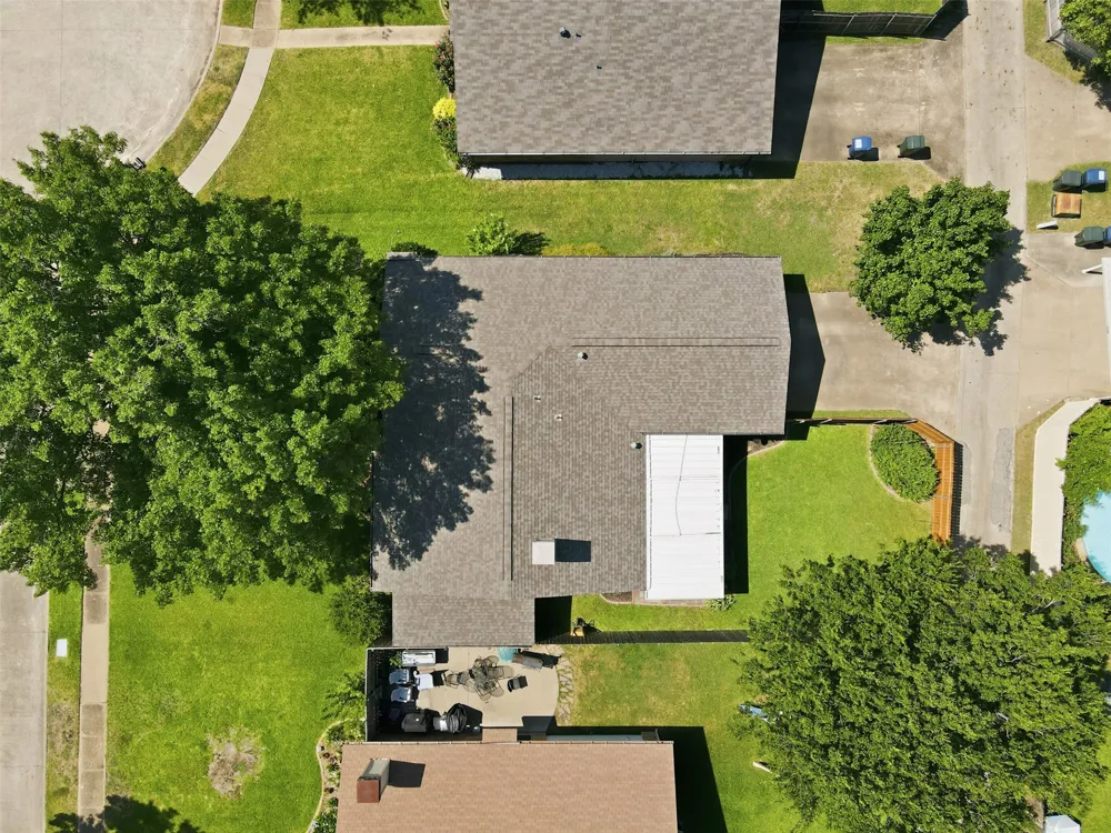 5521 Pike Place Garland, TX 75044