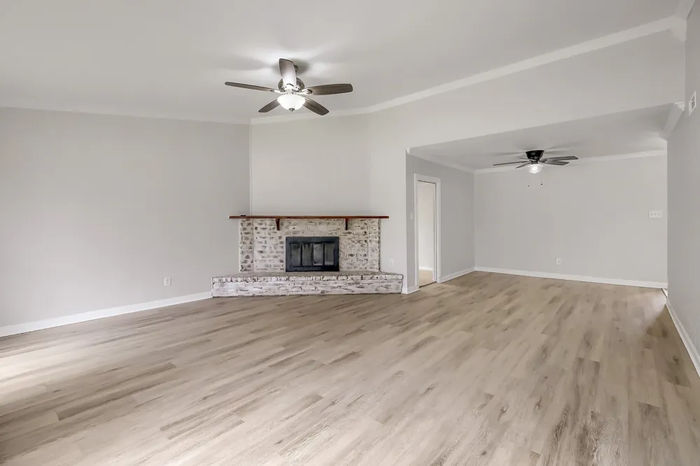 1200 Creekwood Court Allen, TX 75002