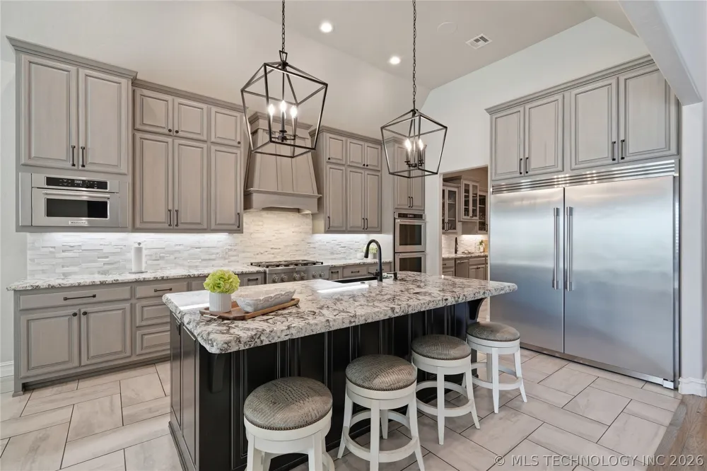 17525 S 71st East Avenue Bixby, OK 74008