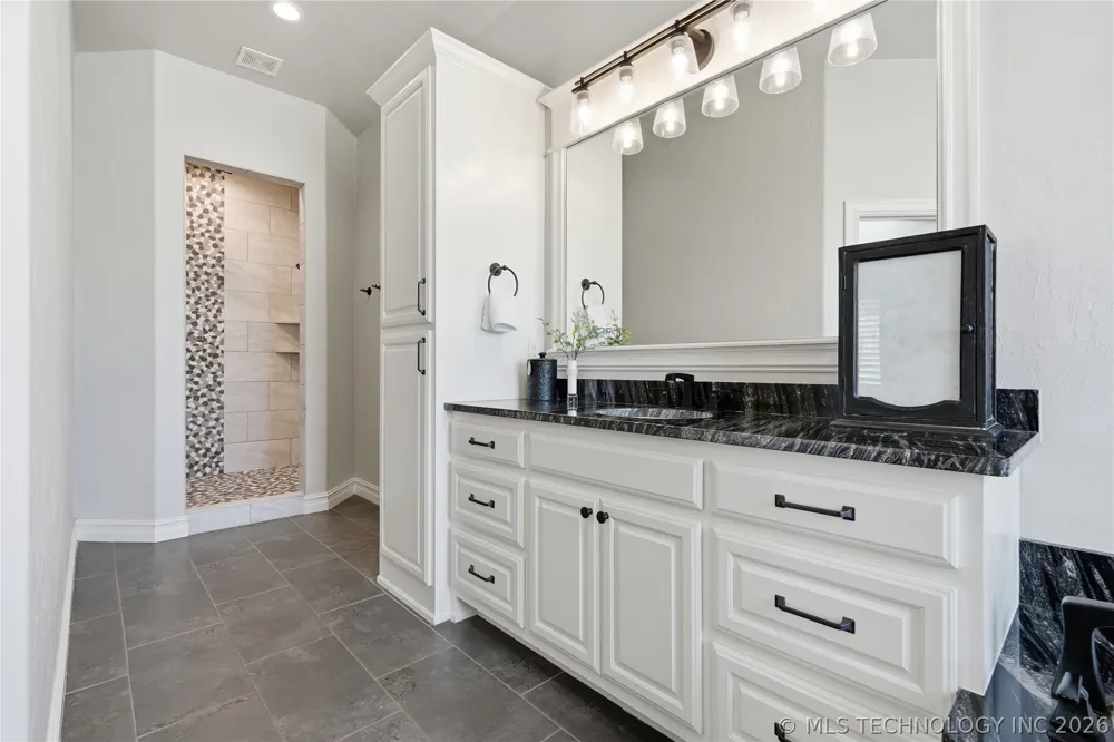 17525 S 71st East Avenue Bixby, OK 74008