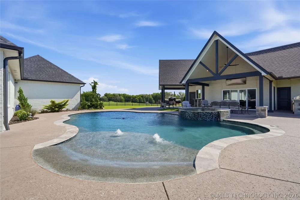 17525 S 71st East Avenue Bixby, OK 74008