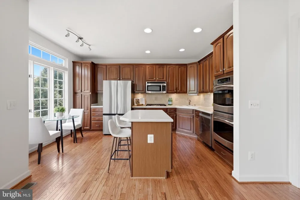 18526 BEAR CREEK TERRACE Leesburg, VA 20176