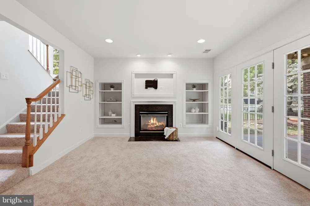 18526 BEAR CREEK TERRACE Leesburg, VA 20176