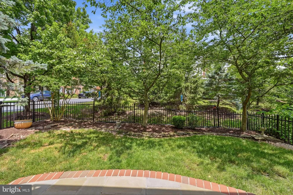 18526 BEAR CREEK TERRACE Leesburg, VA 20176