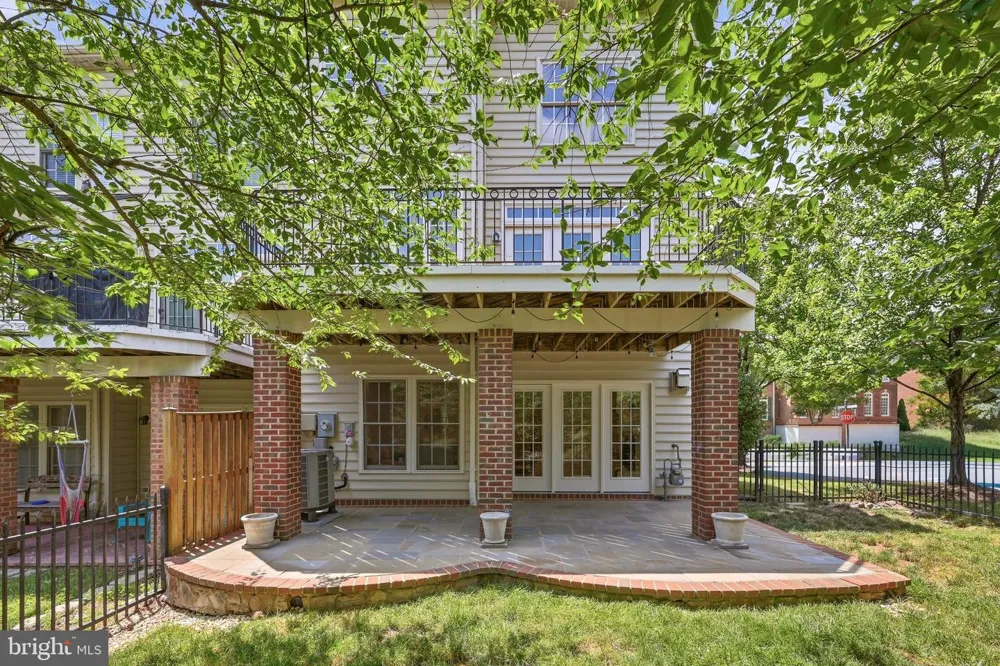 18526 BEAR CREEK TERRACE Leesburg, VA 20176