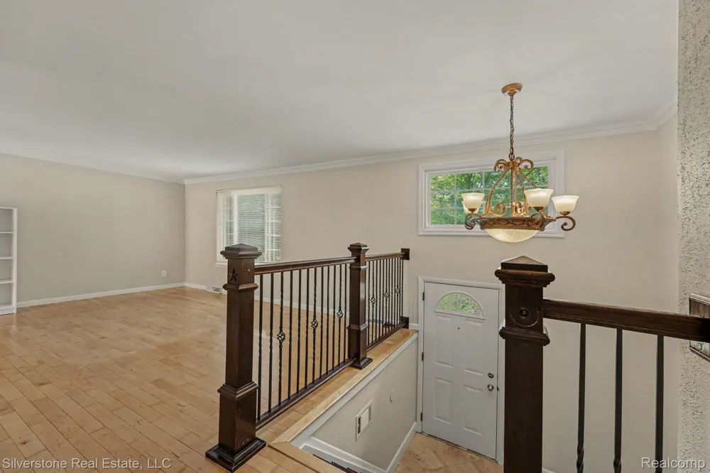 547 Reed Street Northville City, MI 48167