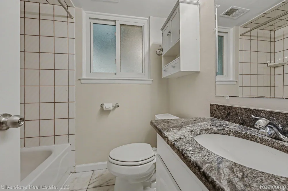 547 Reed Street Northville City, MI 48167