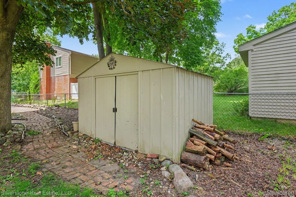 547 Reed Street Northville City, MI 48167