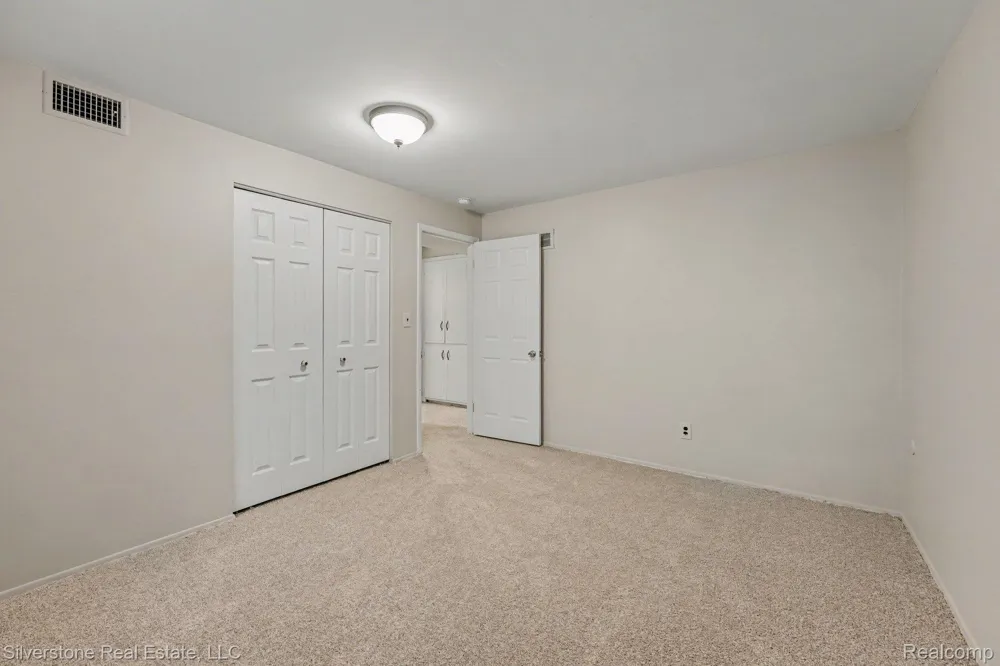 547 Reed Street Northville City, MI 48167