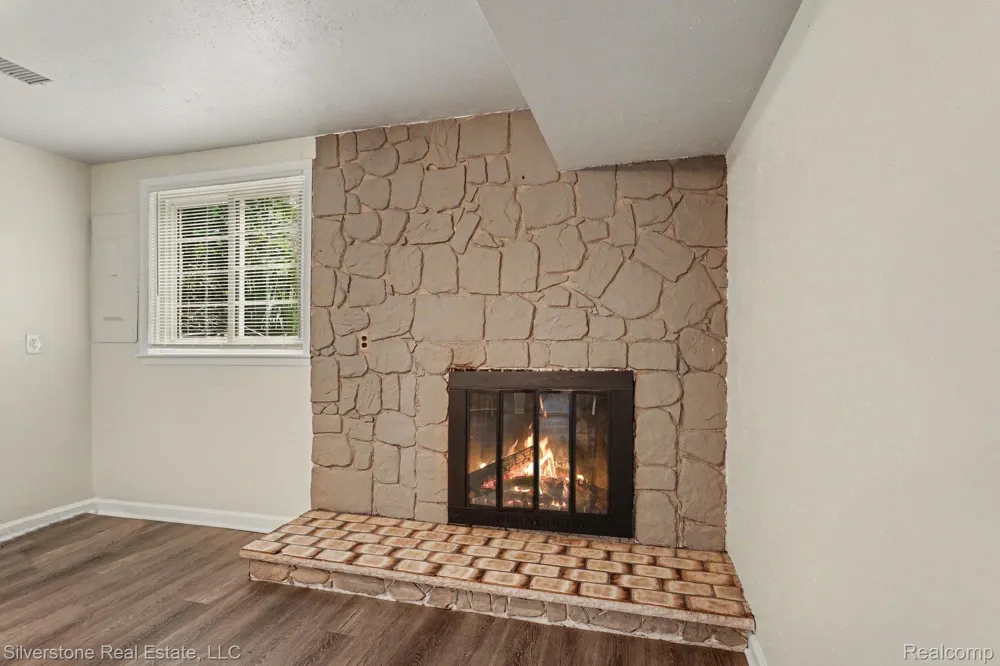 547 Reed Street Northville City, MI 48167