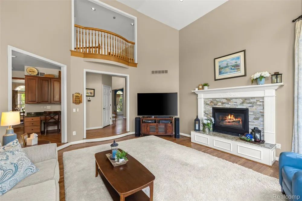 12106 Deer Creek Run Plymouth Charter Township, MI 48170