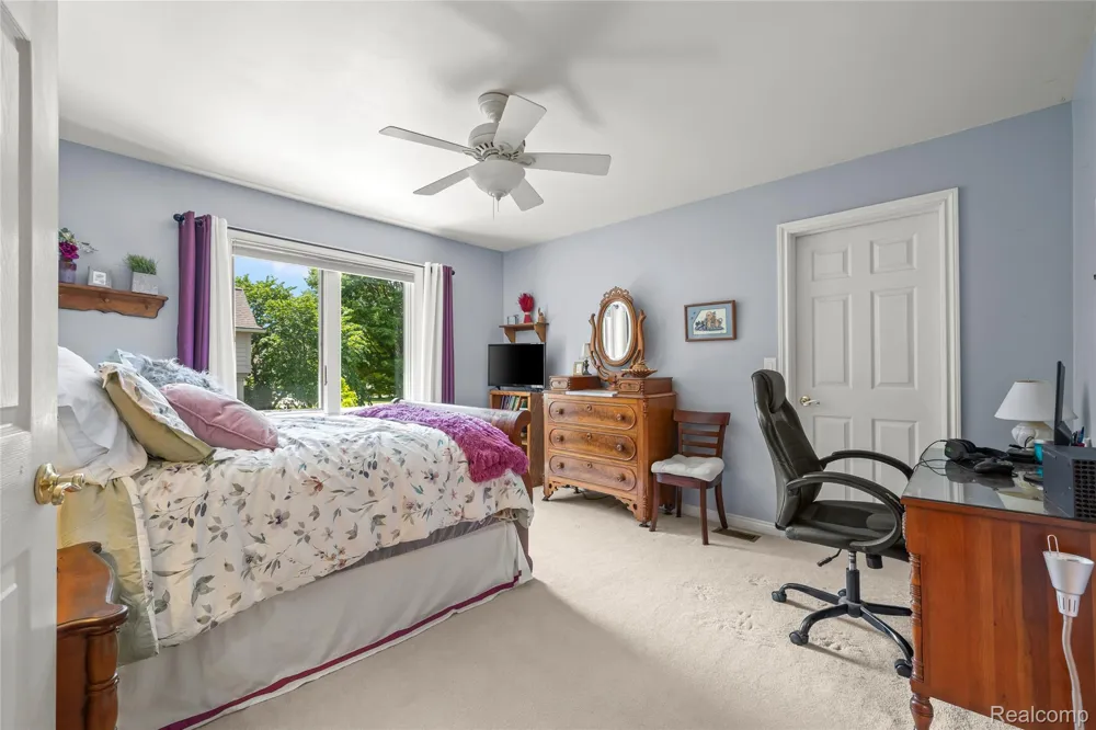 12106 Deer Creek Run Plymouth Charter Township, MI 48170